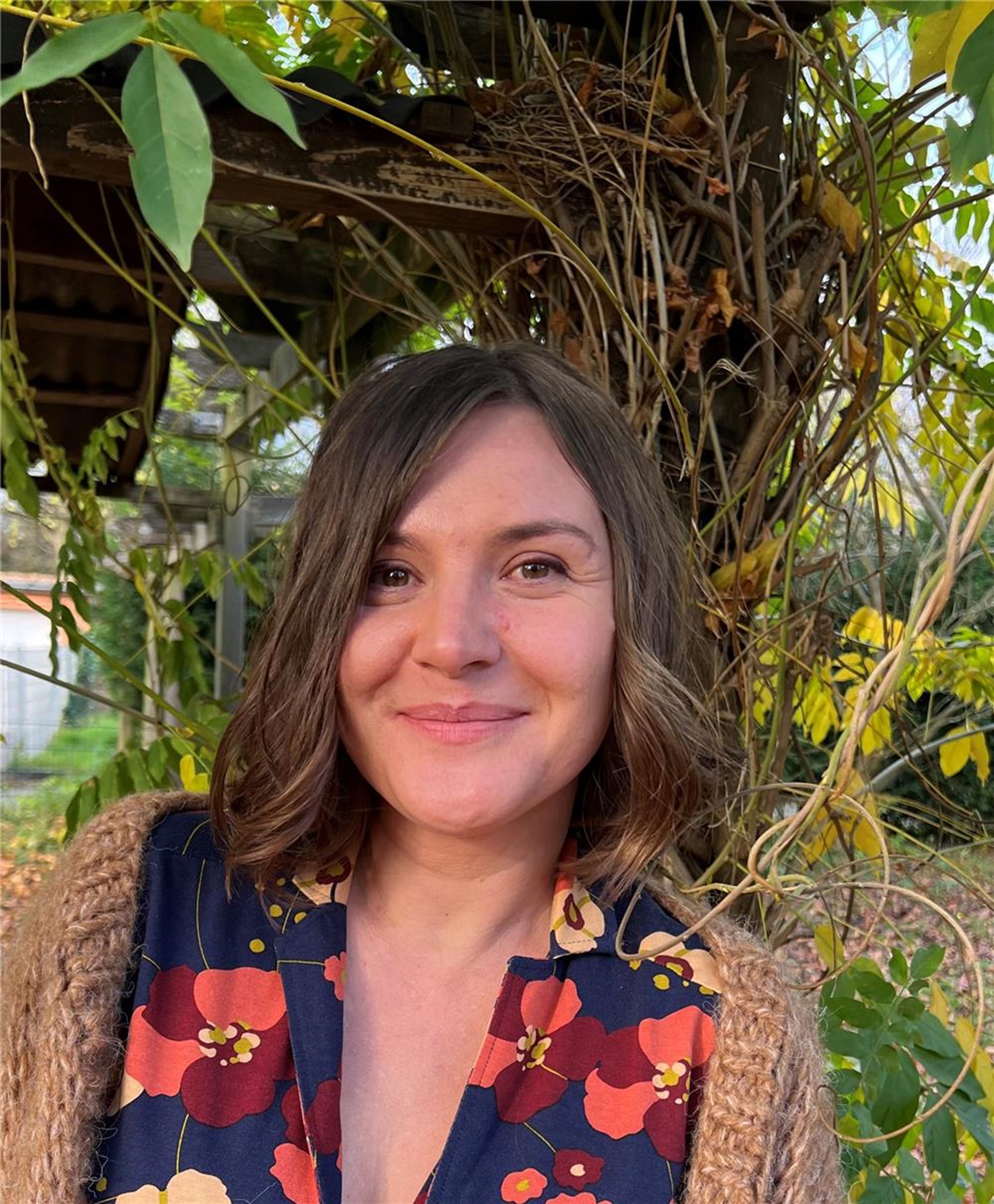 Das Foto zeigt das Porträt einer Frau.